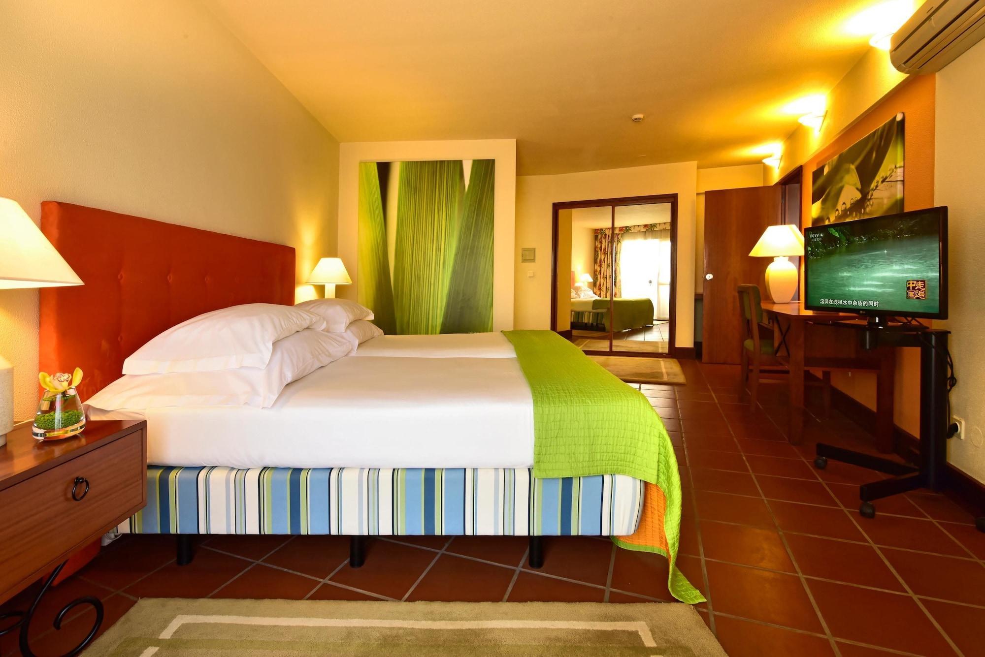 Pestana Ocean Bay Resort Фуншал Екстериор снимка