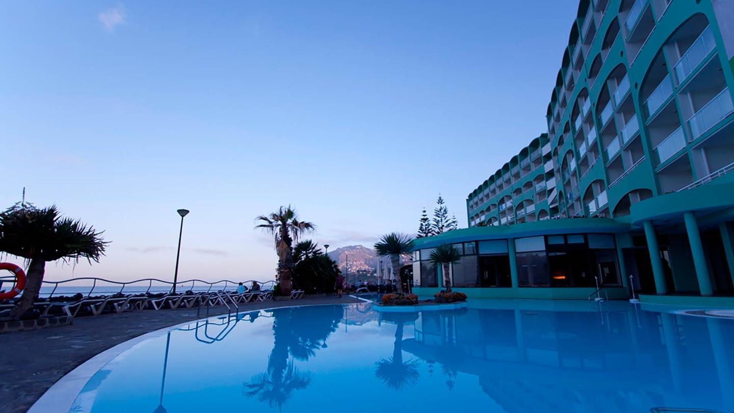 Pestana Ocean Bay Resort Фуншал Екстериор снимка