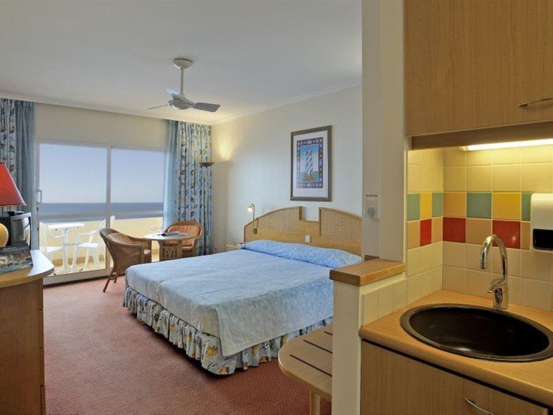 Pestana Ocean Bay Resort Фуншал Екстериор снимка
